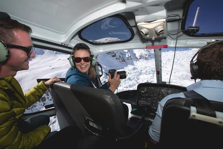 Fox Glacier & Mount Cook 35-Minute Helicopter Flight