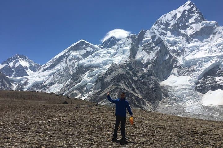Private Landing at Everest Base Camp Kalapathar by Helicopter