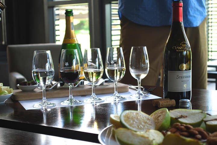 Best of cape 3-Day attraction tour:Arme helicopter &Cape Peninsula& Wine Tasting