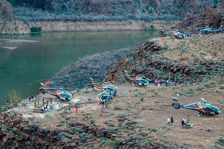 Grand Canyon Deluxe Helicopter Tour with Landing from Las Vegas