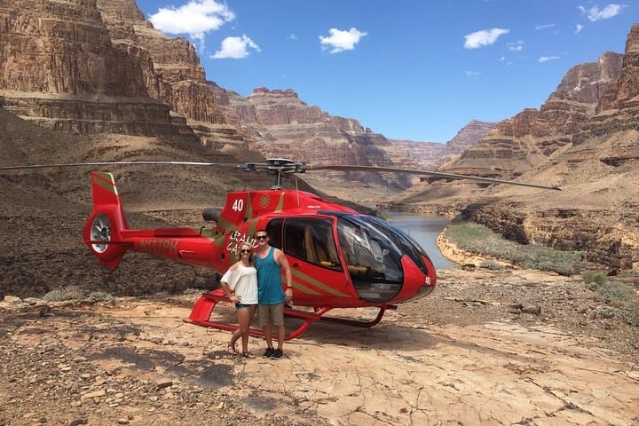 Grand Celebration Helicopter Tour with Black Canyon Rafting