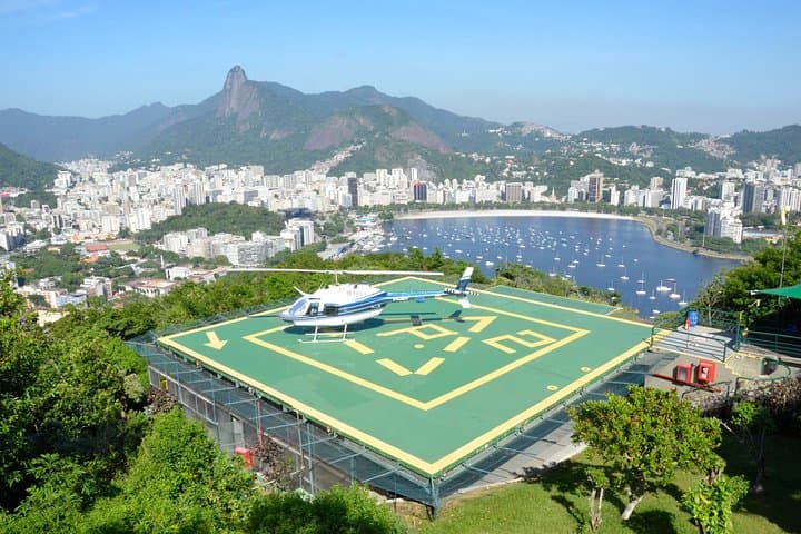 Helicopter Flight over Rio de Janeiro from 7 to 16 minutes