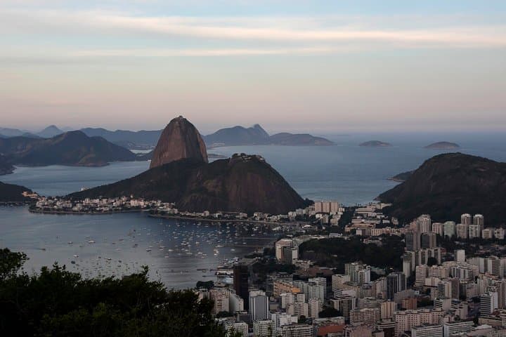 Helicopter Flight over Rio de Janeiro from 7 to 16 minutes