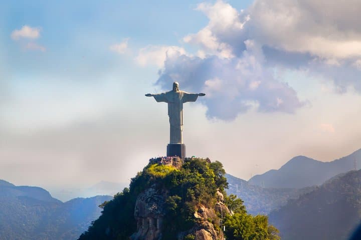 photo on the Christ the Redeemer flyby.