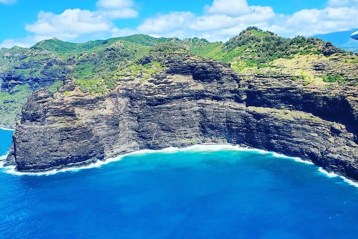 Kauai Private Doors Off Helicopter Tour: Ultimate Waterfalls
