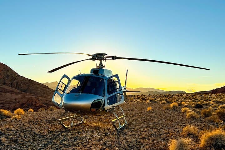 Exclusive champagne Valley of Fire floor landing