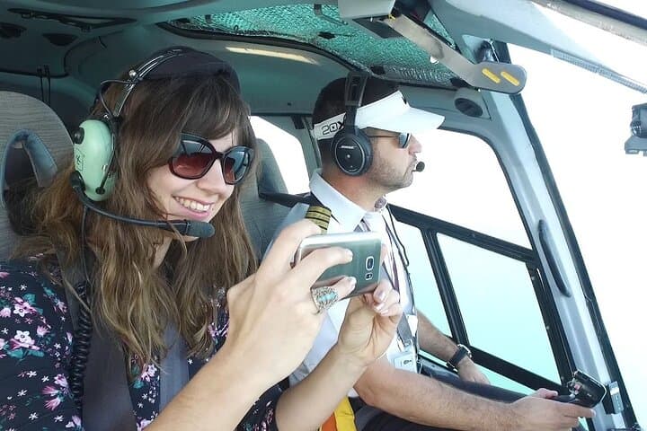 Dubai Helicopter 12-Minute Scenic Flight with Transfer Option