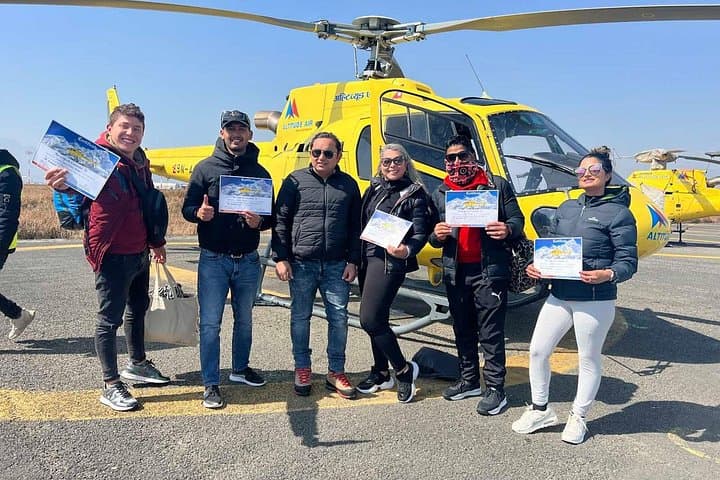 Everest Scenic Helicopter Flight With Multiple Landing