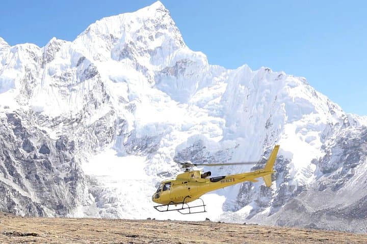 Helicopter Ride to Lukla