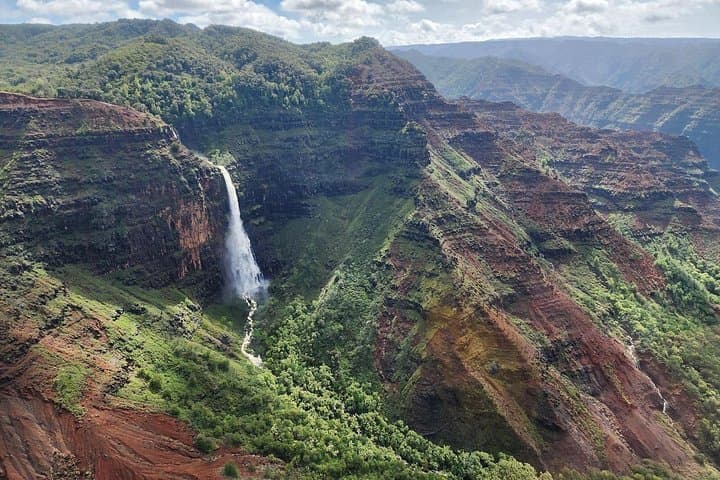 Private Kauaʻi Helicopter Experience: Doors-Off ALL WINDOW SEATS