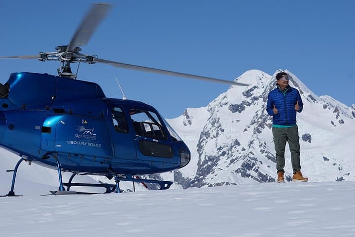 25mins Private Helicopter Flight in Franz Josef with Landing