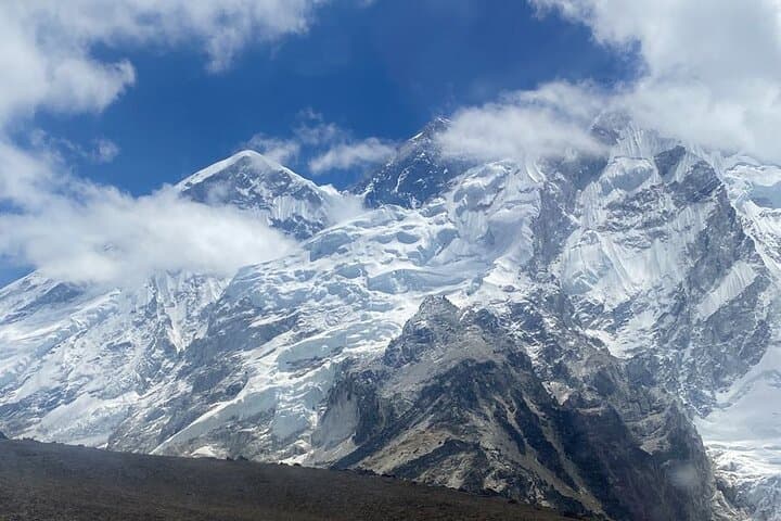 Everest Base Camp by Helicopter from Kathmandu- Join a group