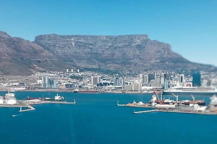 Two Oceans Scenic Helicopter flight Tour from Cape Town