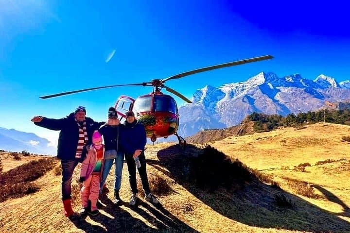 Everest Base Camp Landing by Helicopter at kalapathar View Point