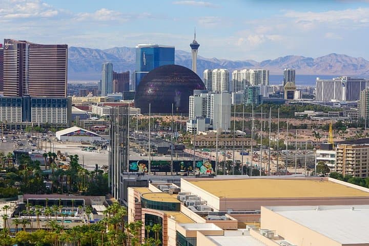 Daytime Hoover Dam and Las Vegas Strip Helicopter Flight