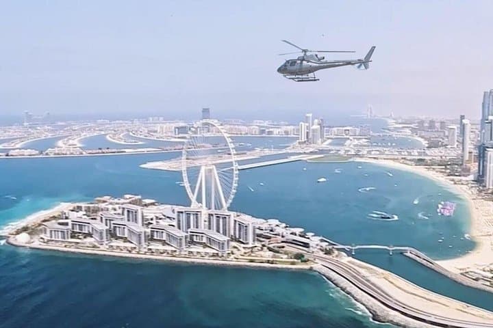 12 minute Helicopter Tour of Dubai with Private Two Way Transfer