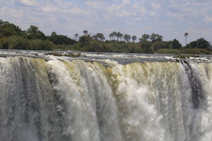 Victoria Falls Private Tour with Lunch and Helicopter Flight