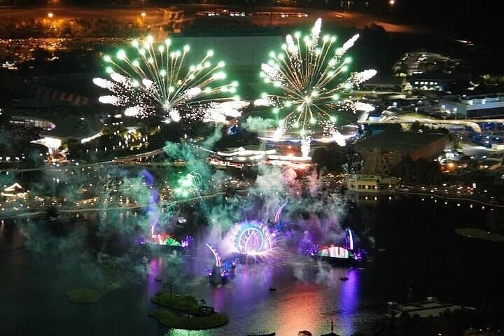 Family pack 77 Miles Helicopter Tour Fireworks & all Theme Parks