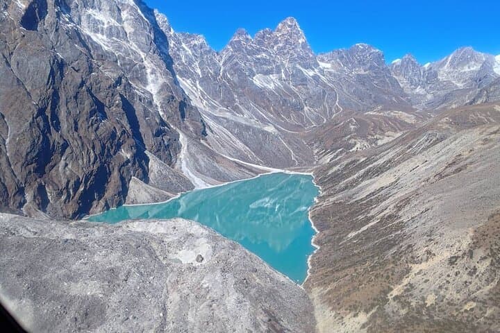 Everest Base Camp Trek with Helicopter Flight Back