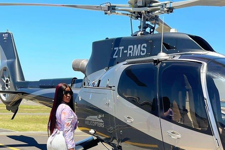 Helicopter Tour: Hotel Pickup & drop-off incl. CAPE TOWN..