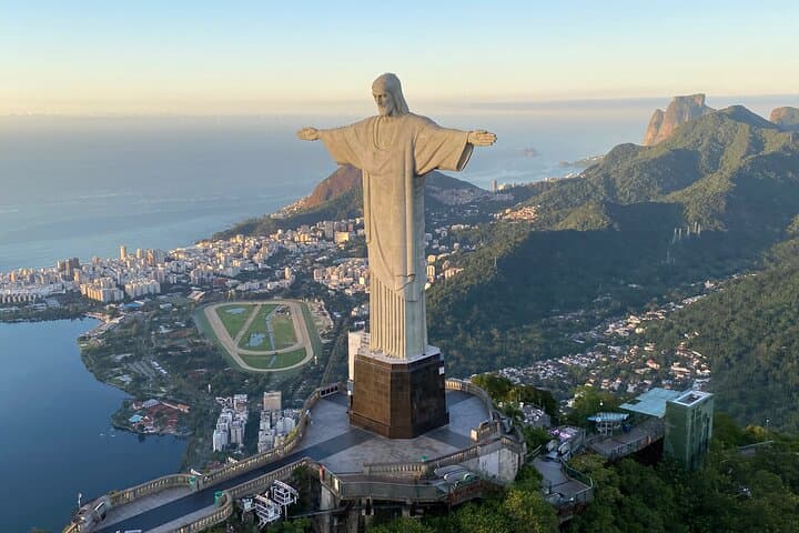 Rio de Janeiro: 35 min Private Helicopter Tour Christ