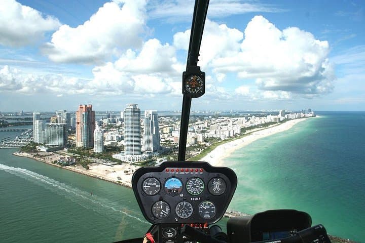 Miami Helicopter Experience with Transportation and champagne