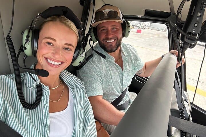 Santorini 20 Minute Helicopter Ride and Wine Tasting Experience