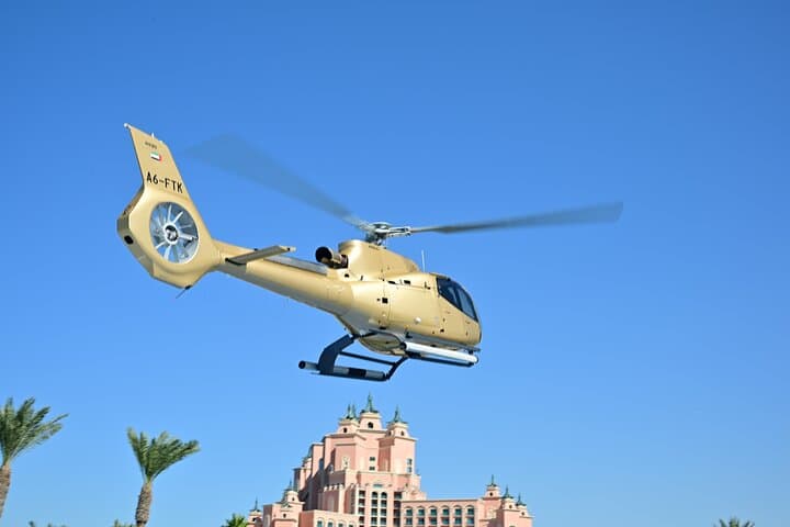 Atlantis Helicopter Tour & Dubai Marina Dhow Cruise Dinner Combo