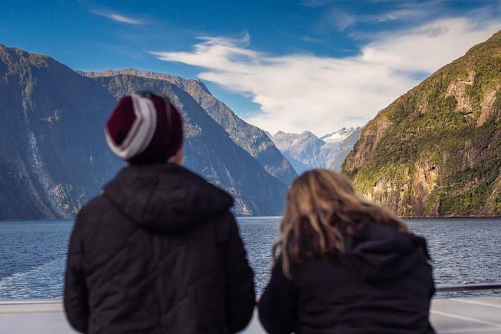 Milford Sound Tour Cruise and Helicopter