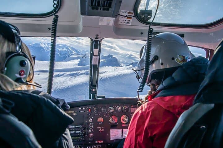 Whistler Helicopter Tour: Glaciers and Black Tusk