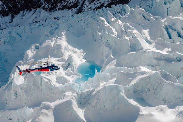 Franz Josef: Twin Glacier Helicopter Flight with Snow Landing