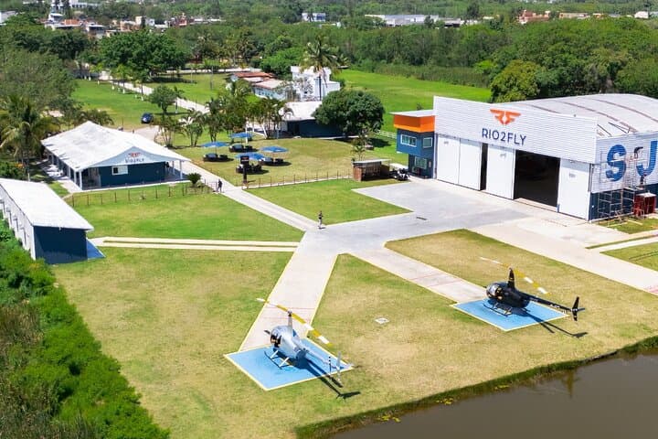 Rio de Janeiro: 35 Minutes Doors Off Helicopter Tour Christ