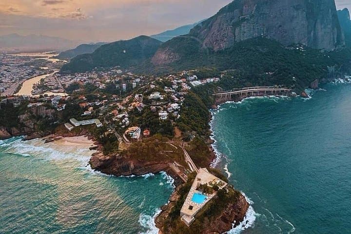 VRP Helicopter Tour - Doors Off Adventury