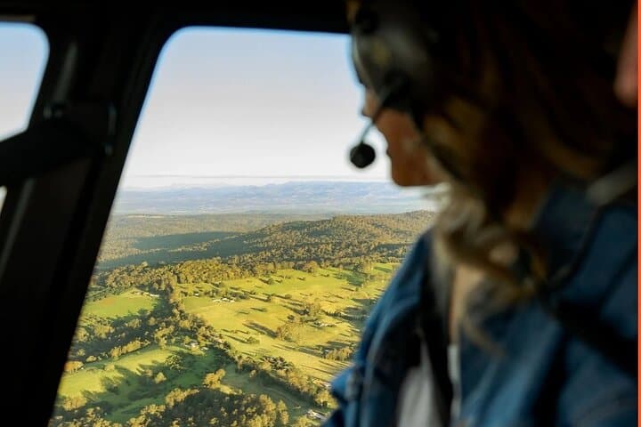 Private Helicopter Charter to Luxury Retreat