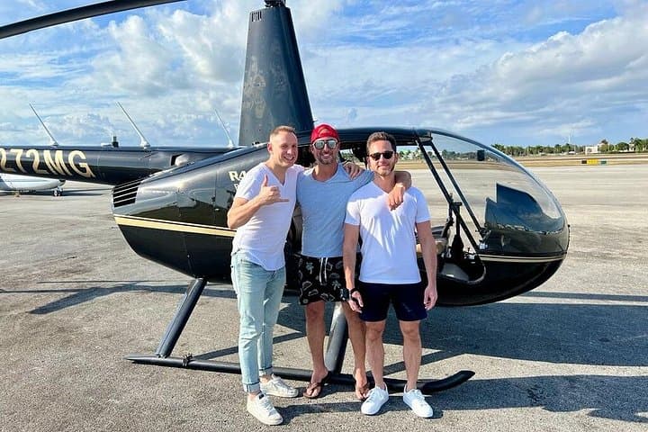 Miami Private Helicopter Tour for 3 Passengers
