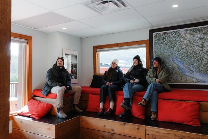Whistler Helicopter Tour: Glaciers and Black Tusk