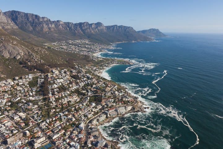 Cape Town Robben Island and Two Oceans Helicopter Tour