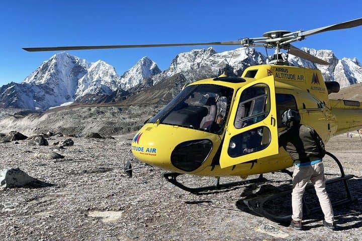 Everest Base Camp Helicopter Tour with landing