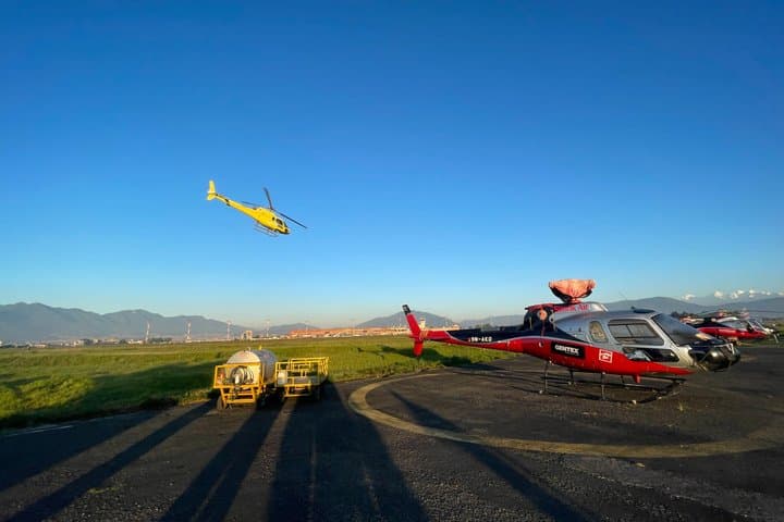 Everest Base Camp Helicopter Tour with landing