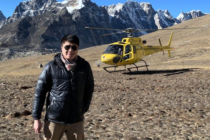 Everest Base Camp Helicopter Tour with landing
