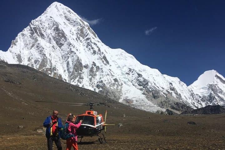 Private Landing at Everest Base Camp Kalapathar by Helicopter