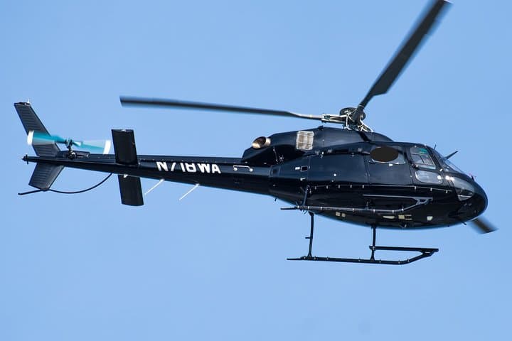 Twin engine helicopter
