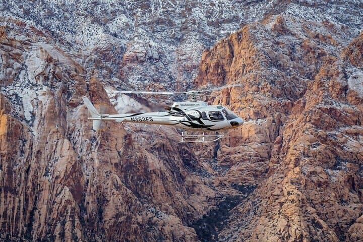 See the Red Rock Canyon by helicopter