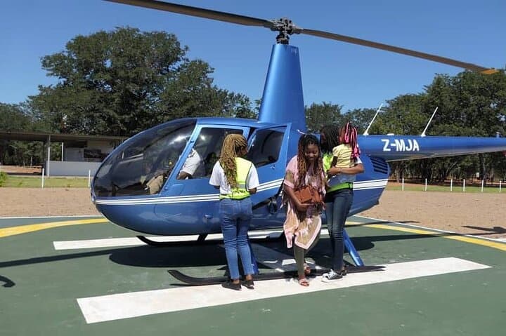 13-15 minutes Private Short Helicopter Flight