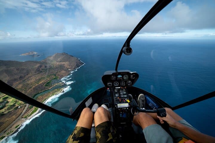 30 Minutes Private Helicopter Tour in Honolulu
