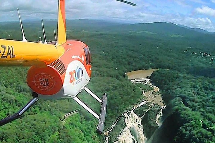 60 minute Reef and Rainforest Scenic Flight