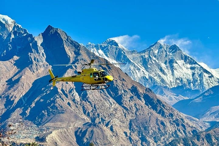 Everest Base Camp & Kala Patthar Landing Helicopter Tour