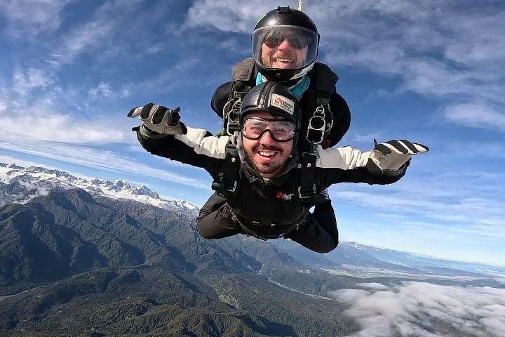 Skydive Combo - Skydive