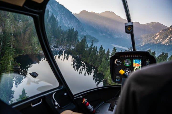 BC Backcountry Helicopter Tours (Depart SKY Hangar)