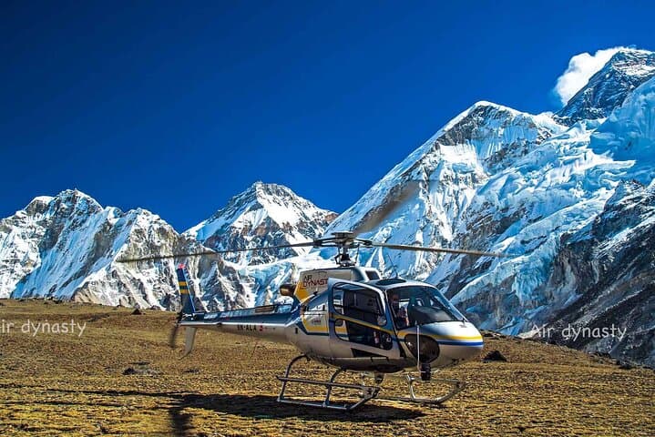 Everest Base Camp Helicopter Tour Stop at Hotel Everest View.